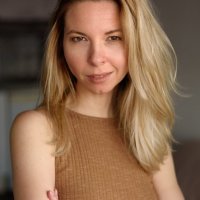 Elena Harlow