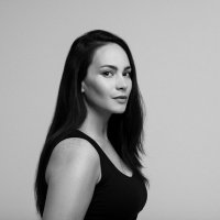 Laura Pons