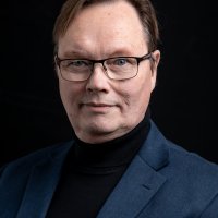Lennart B Sandelin